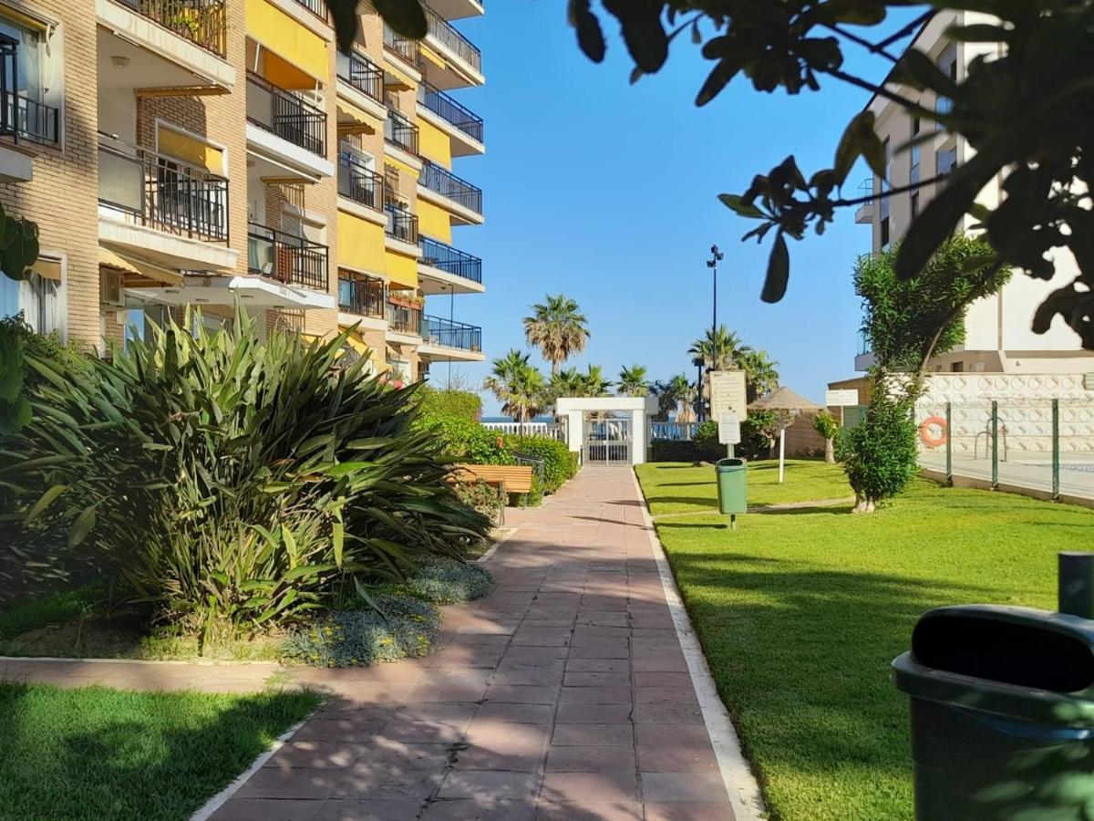 شقة Escapada A La Costa Del Sol فوينخيرولا المظهر الخارجي الصورة
