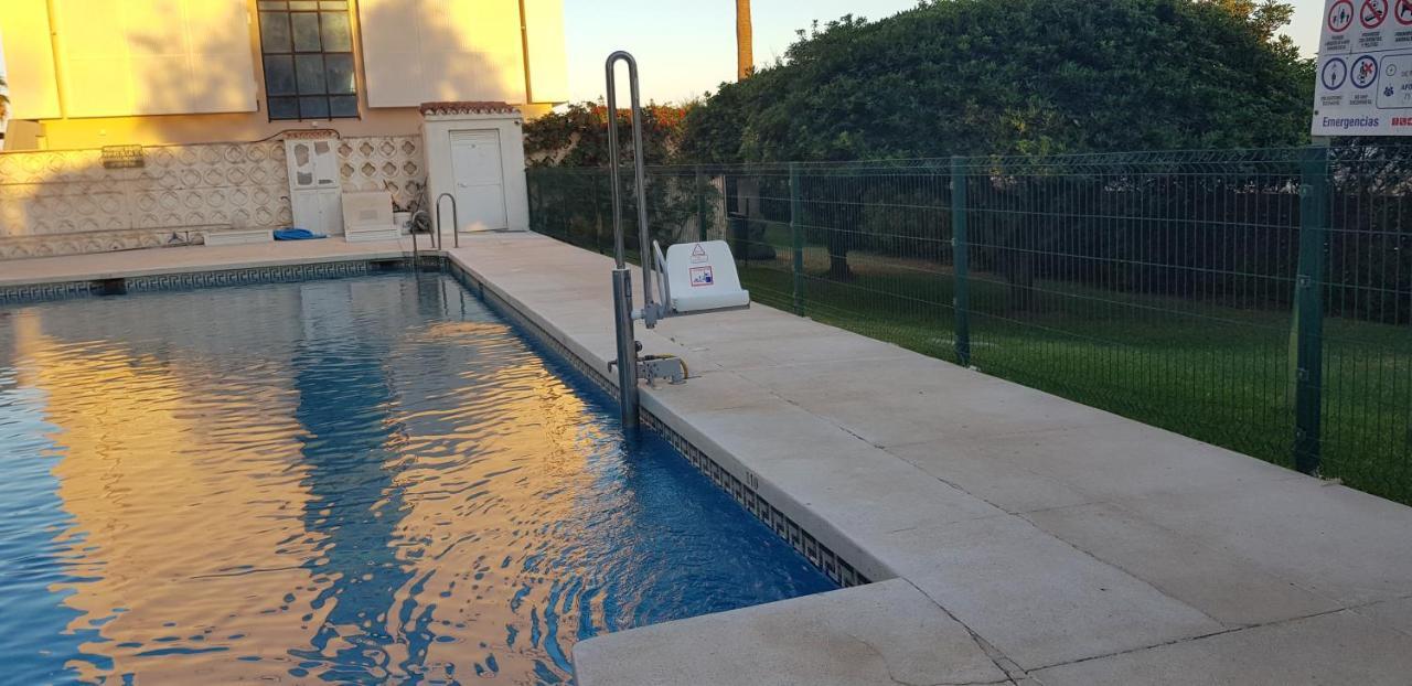 شقة Escapada A La Costa Del Sol فوينخيرولا المظهر الخارجي الصورة